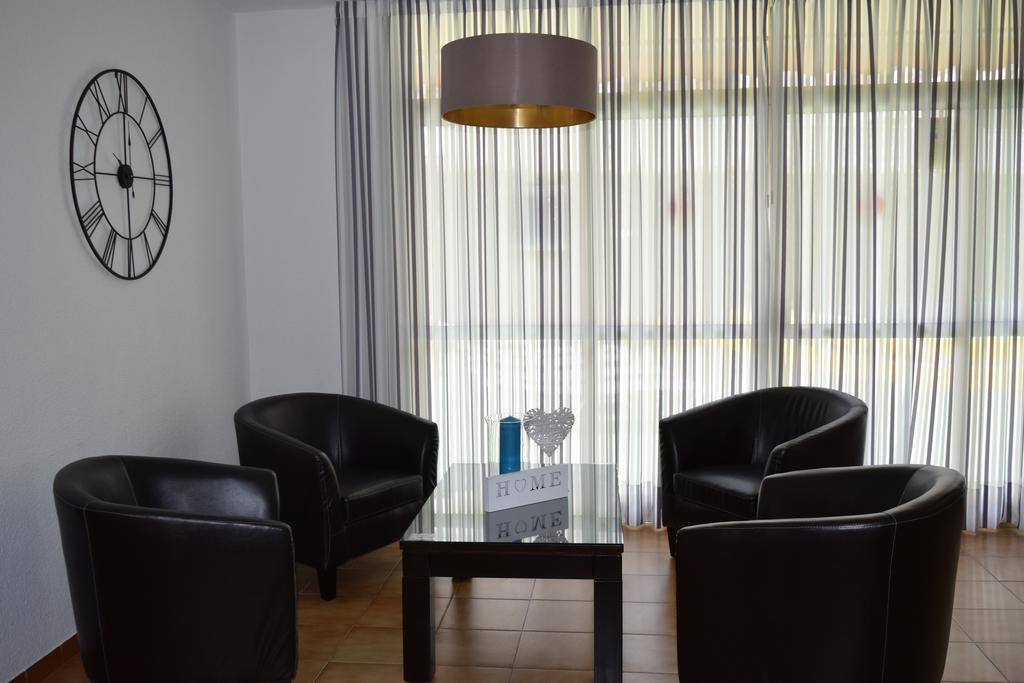 Trebol One Apartments By Mc Benidorm Bagian luar foto